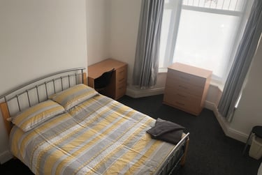 4 bed house, Queens Road, Newland, Hull, HU52RG - Image 8